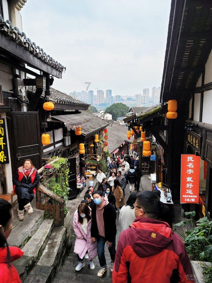 空军爸爸走进幼儿园 与孩子们共筑强国梦